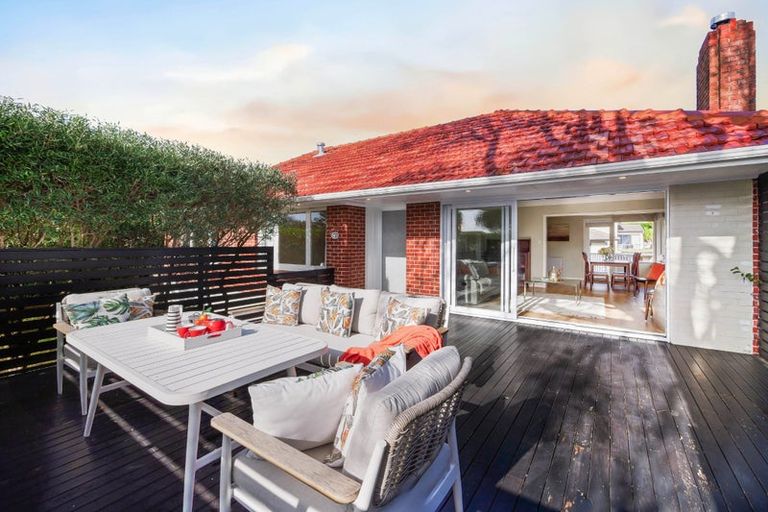 Photo of property in 54 Drake Street, Howick, Auckland, 2014