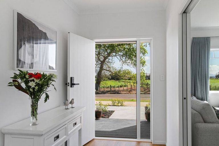 Photo of property in 9 Day Road, Patumahoe, Pukekohe, 2679