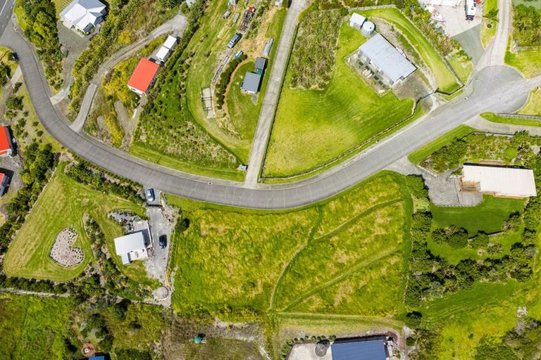 Photo of property in 6 Emay Crescent, Pahi, Paparoa, 0571