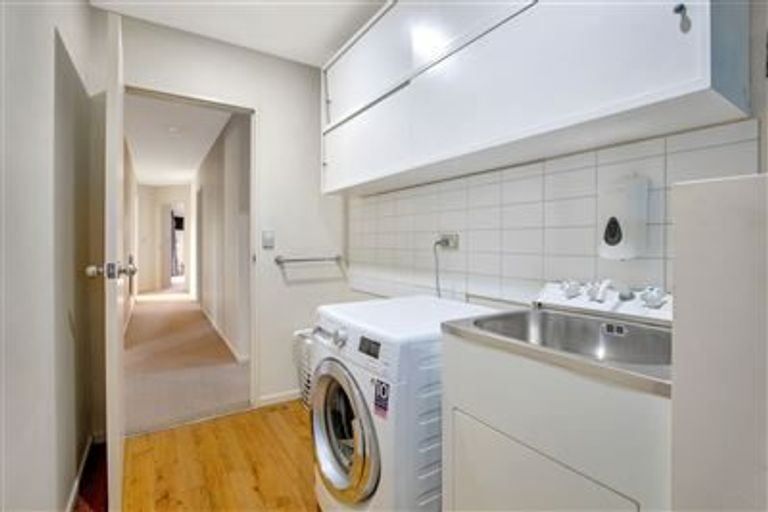 Photo of property in 5 Rembrandt Drive, Rolleston, 7614