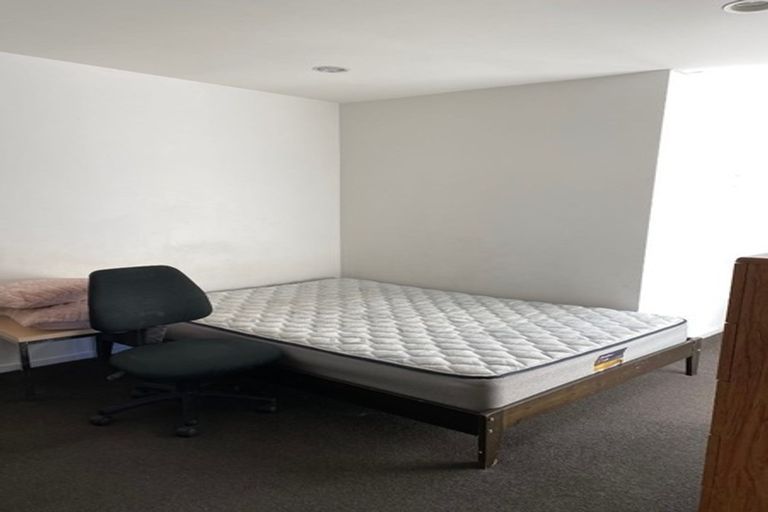 Photo of property in 8u6d Lipman Street, Mount Victoria, Wellington, 6011