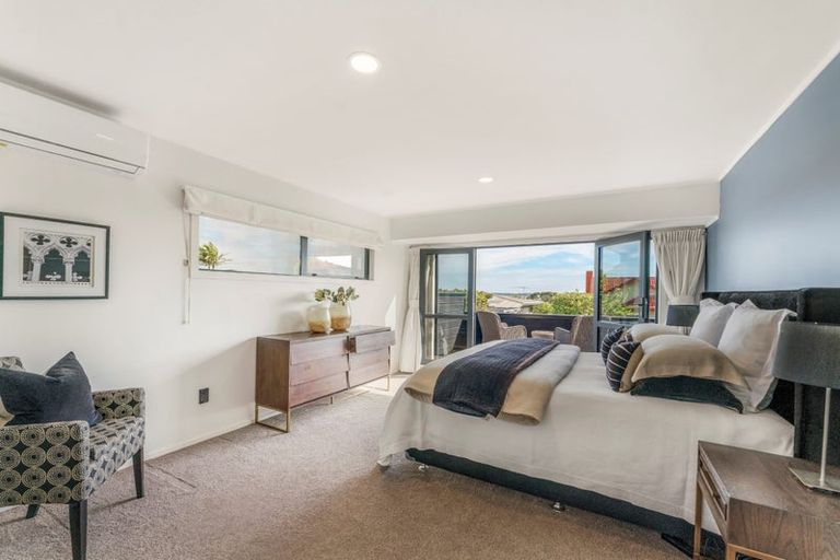 Photo of property in 3/4 Morrow Avenue, Bucklands Beach, Auckland, 2012