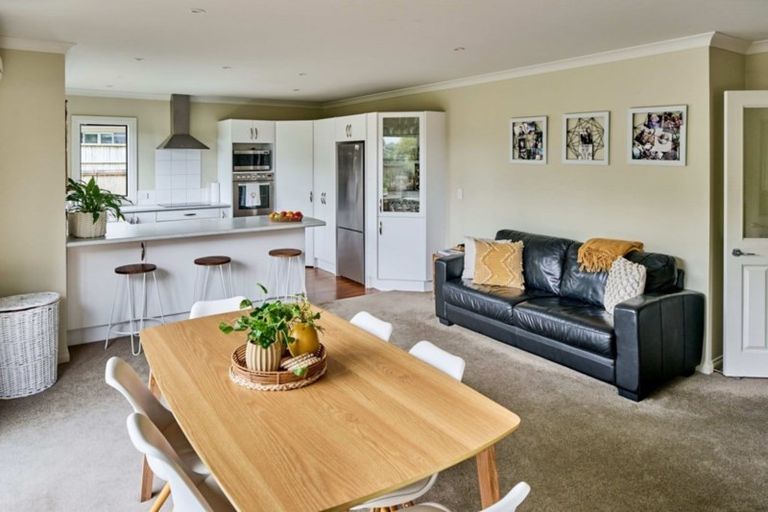 Photo of property in 14 Port Lane, Whitby, Porirua, 5024