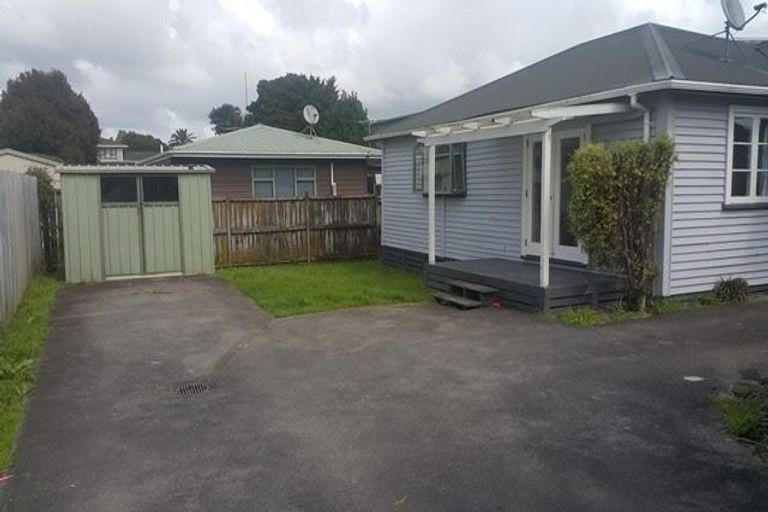 Photo of property in 13a Old Wairoa Road, Papakura, 2110