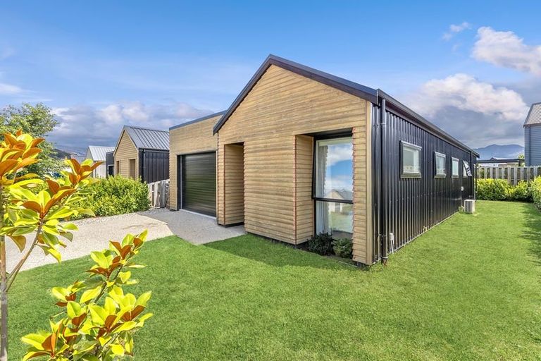 Photo of property in Northlake, 7 Lindis Road, Wanaka, 9305