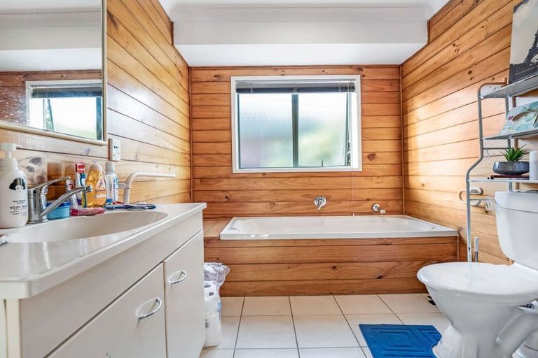 Photo of property in 2d Buckland Road, Tuakau, 2121