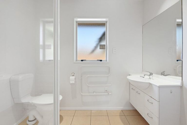 Photo of property in 163 Regent's Park Drive, Casebrook, Christchurch, 8051