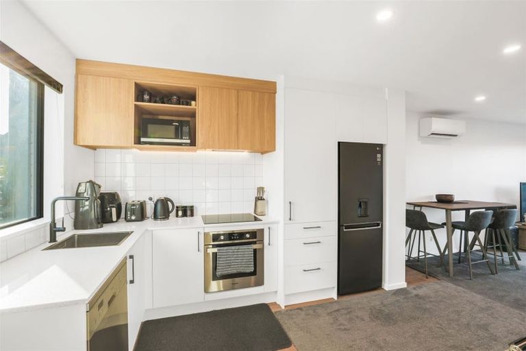 Photo of property in 30 Piripiri Place, Broomfield, Christchurch, 8042