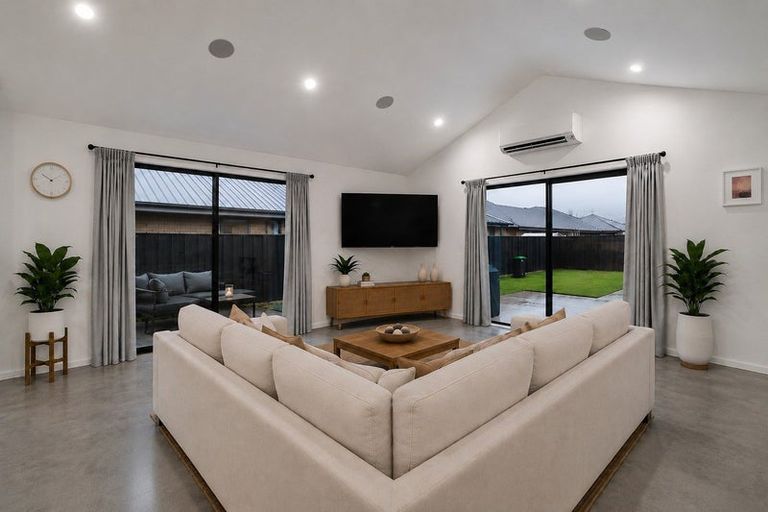 Photo of property in 4 Pahua Street, Pegasus, 7612