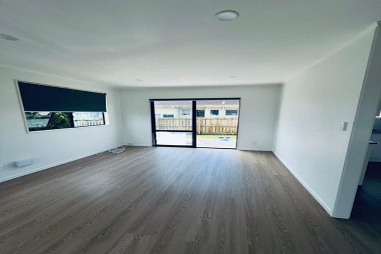 Photo of property in 2/19 Dunstan Place, Otara, Auckland, 2023