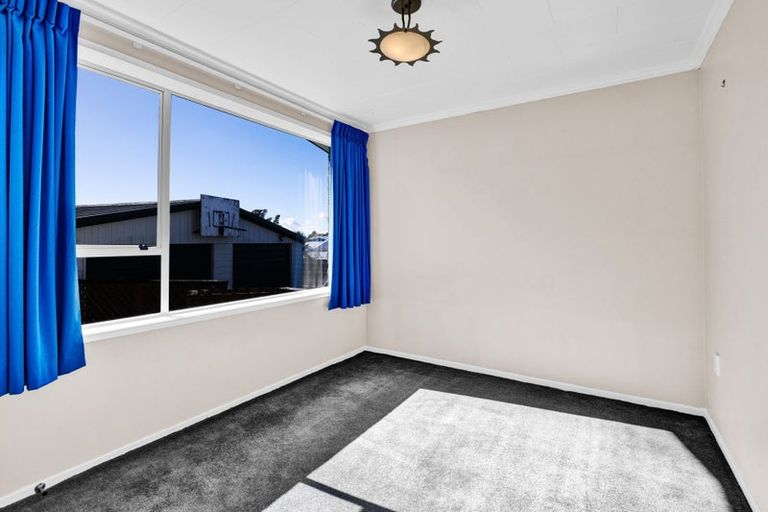 Photo of property in 2 Titoki Place, Inglewood, 4330