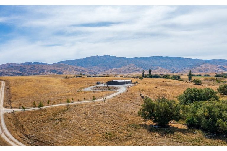Photo of property in Nelsen Ridge Road, Waikerikeri, Alexandra, 9393