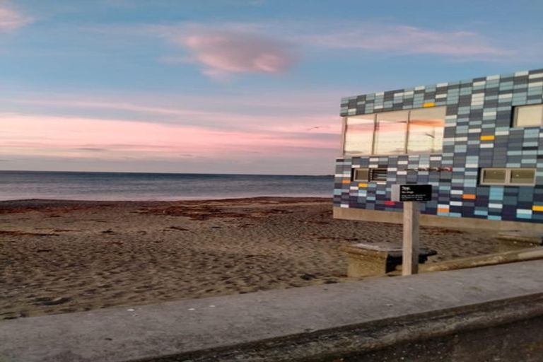 Photo of property in 4/84 Freyberg Street, Lyall Bay, Wellington, 6022