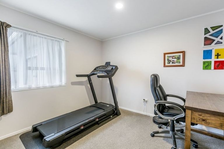 Photo of property in 247 Glamorgan Drive, Torbay, Auckland, 0630