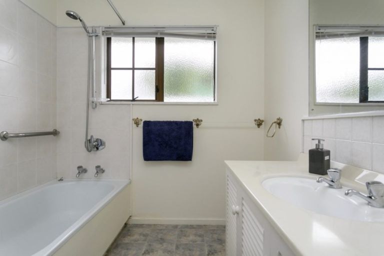 Photo of property in 2/64 Rifle Range Road, Taupo, 3330