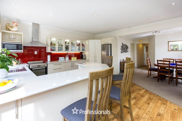 Photo of property in 18 Moonshine Road, Trentham, Upper Hutt, 5018