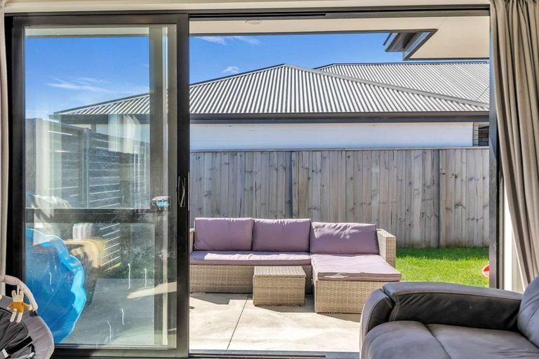Photo of property in 19 Batchelor Place, Kaiapoi, 7630