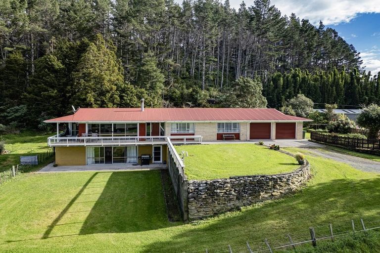 Photo of property in 25 Mountain View Road, Hikurangi, 0114
