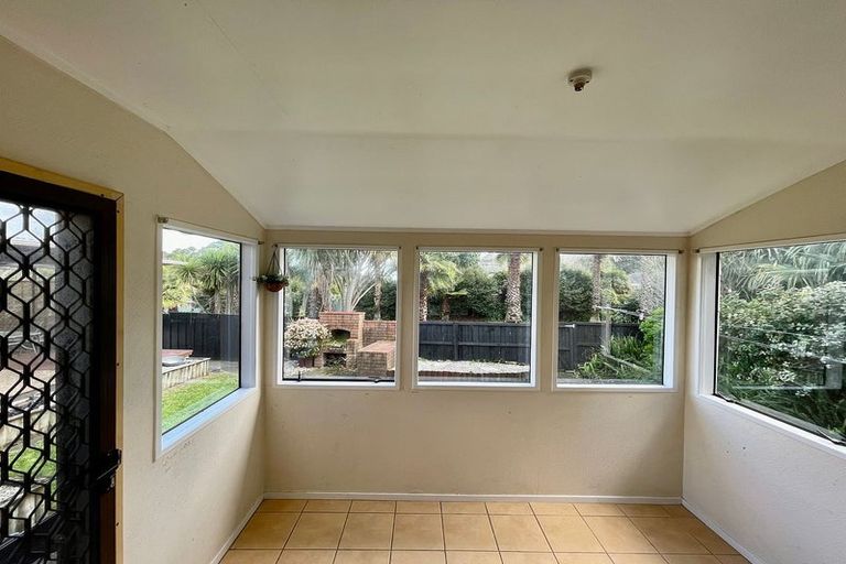 Photo of property in 58 Hill Road, Hillpark, Auckland, 2102