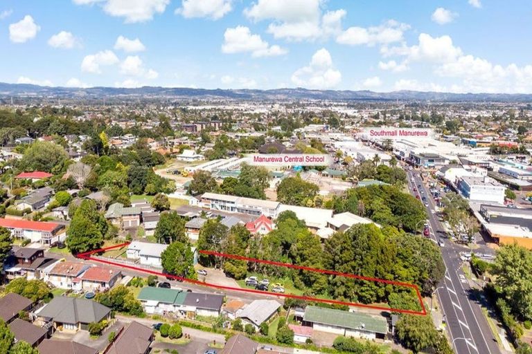 Photo of property in 142 Great South Road, Manurewa, Auckland, 2102