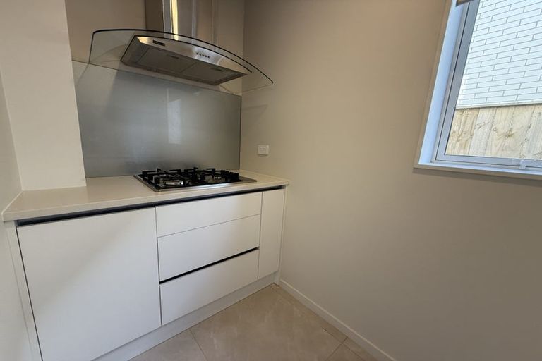 Photo of property in 17 Sunnyheights Road, Orewa, 0931