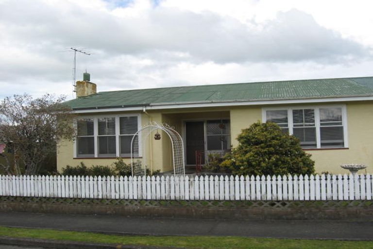 Photo of property in 9 Bannister Court, Masterton, 5810
