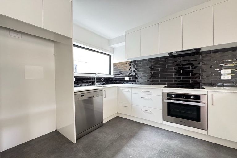 Photo of property in 147 Wellington Road, Paekakariki, 5034
