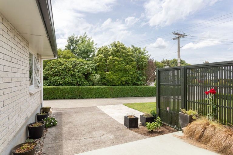 Photo of property in 129 Guy Street, Dannevirke, 4930