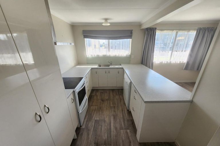 Photo of property in Blair Grove, 1/370 Tremaine Avenue, Takaro, Palmerston North, 4412