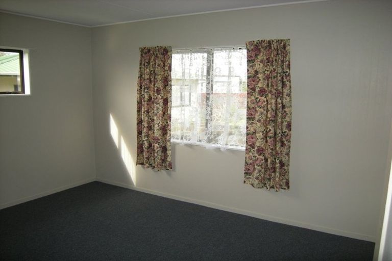 Photo of property in 28 Perth Street, Levin, 5510