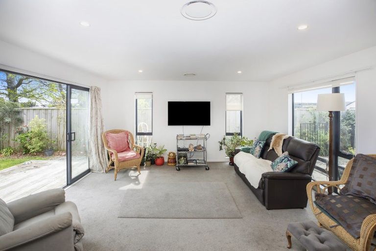 Photo of property in 13 Crossley Avenue, Woodend, 7610