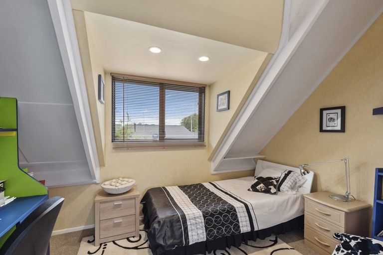 Photo of property in 9 Graham Street, Levin, 5510