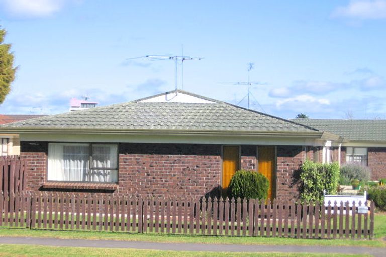 Photo of property in 3/26 Prictor Street, Papakura, 2110