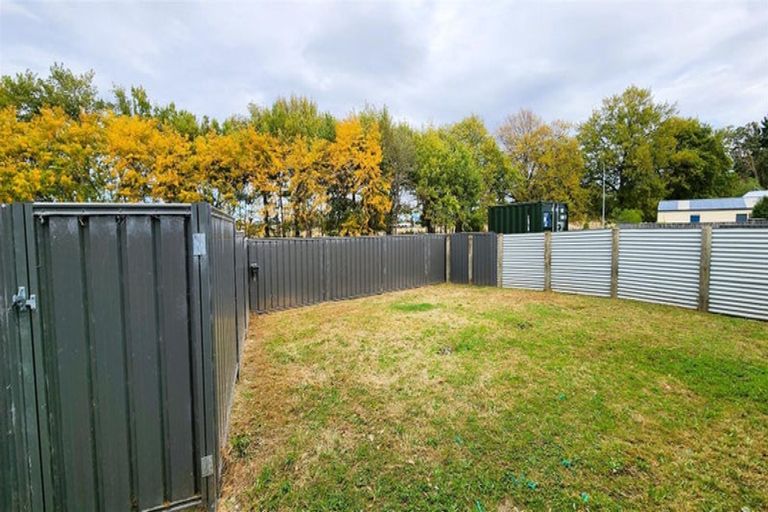 Photo of property in 12 Redwood Drive, Waipukurau, 4200