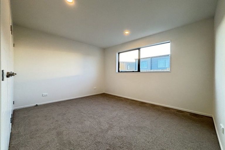 Photo of property in 19 Auranga Drive, Karaka, Papakura, 2113