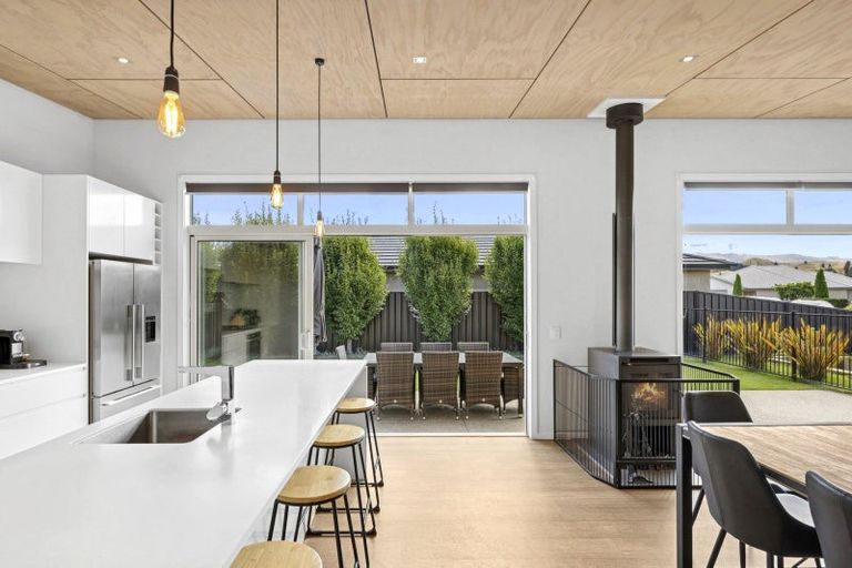 Photo of property in 7 David Place, Cromwell, 9310