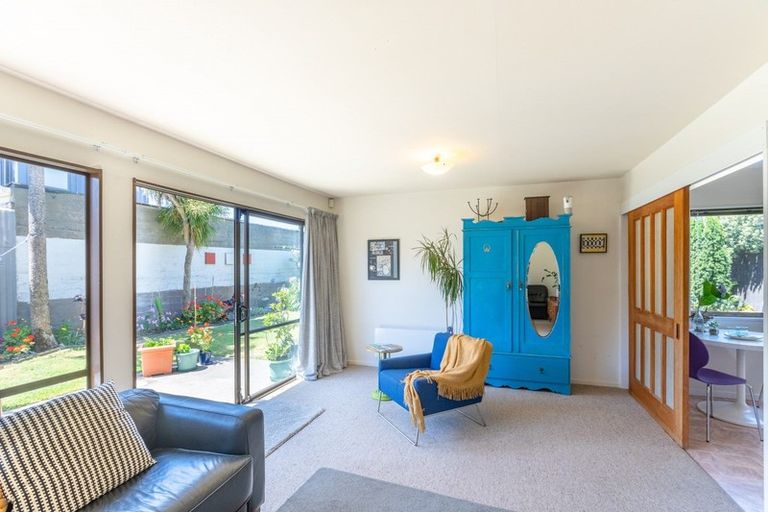 Photo of property in 7/23 Tireti Road, Titahi Bay, Porirua, 5022