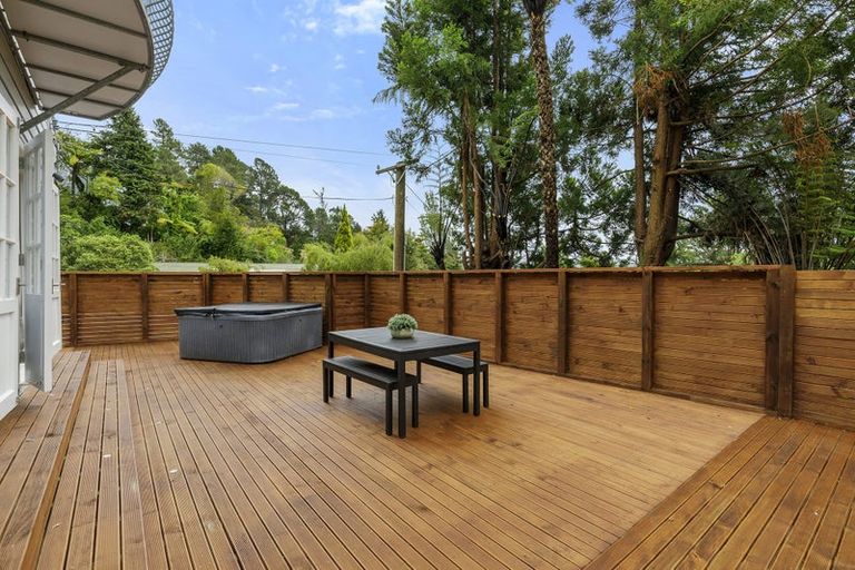 Photo of property in 128 Manuka Street, Stokes Valley, Lower Hutt, 5019