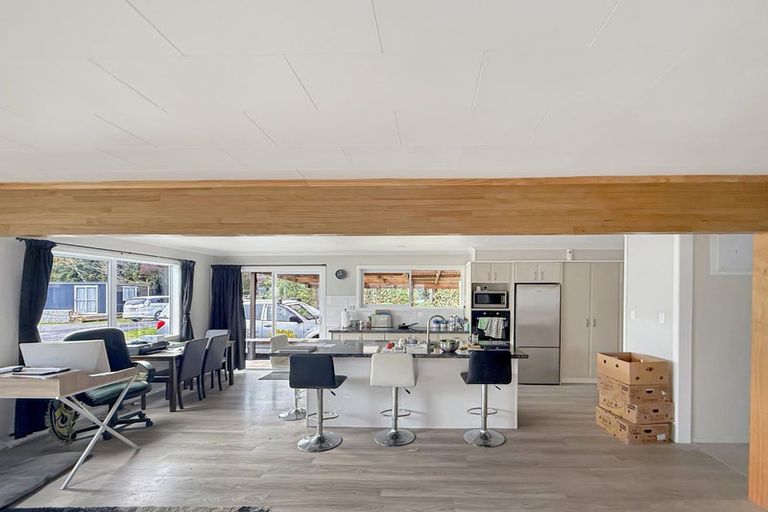 Photo of property in 38 Invergarry Road, Hilltop, Taupo, 3330