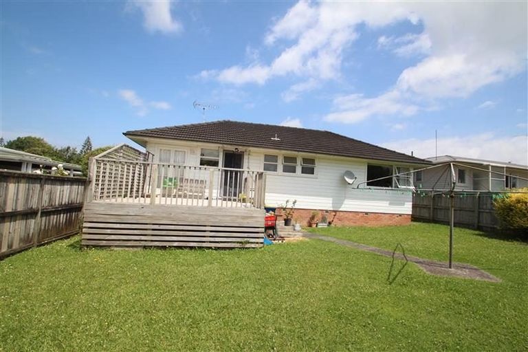Photo of property in 20 Eskdale Road, Birkdale, Auckland, 0626