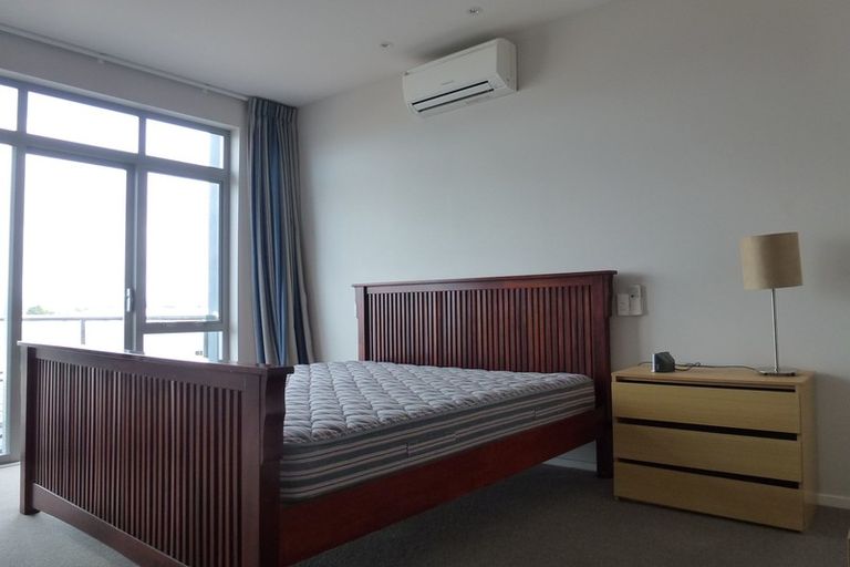 Photo of property in 4 Reads Quay, Gisborne, 4010
