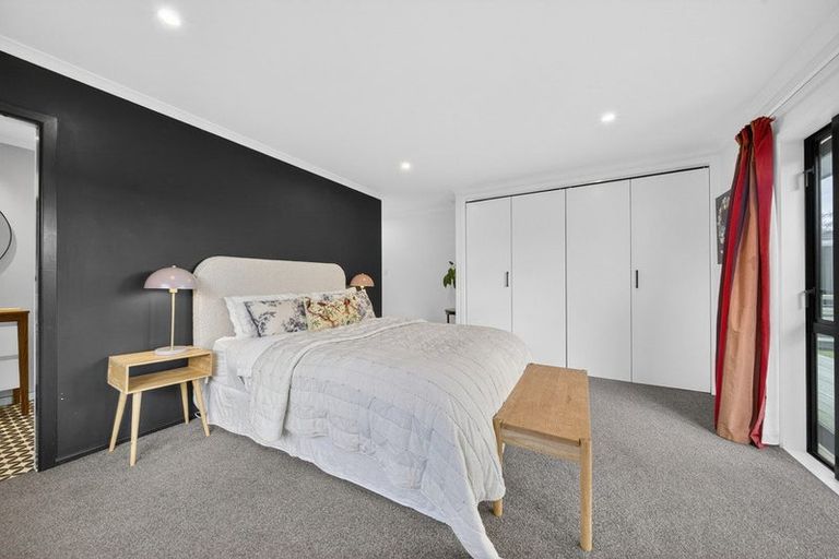 Photo of property in 86 New York Street, Martinborough, 5711