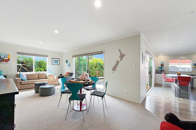 Photo of property in 10 Whiritoa Beach Road, Whiritoa, Whangamata, 3691