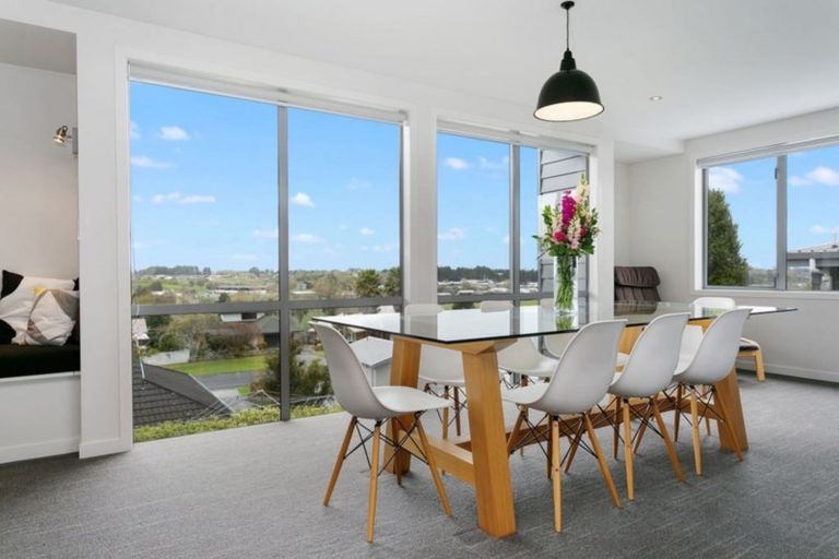 Photo of property in 16a Hall Street, Cambridge, 3434