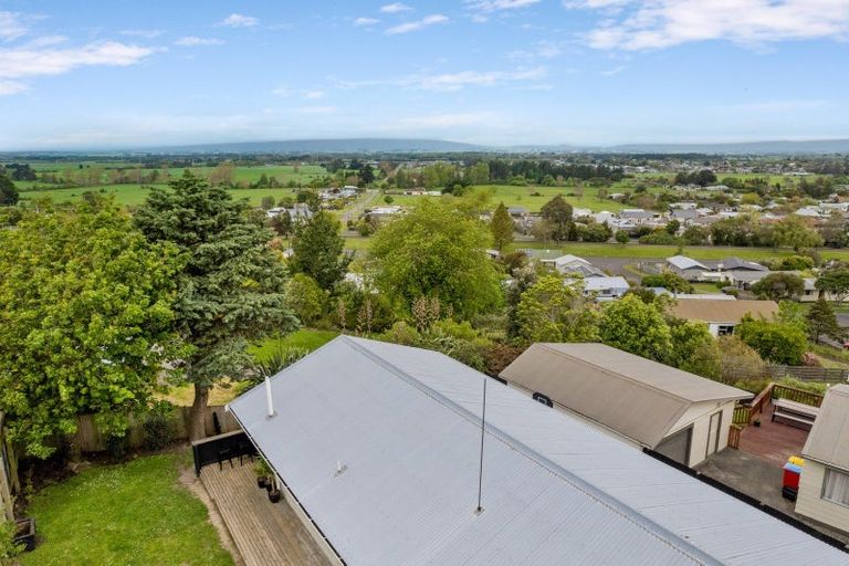 Photo of property in 37 Fraser Drive, Feilding, 4702