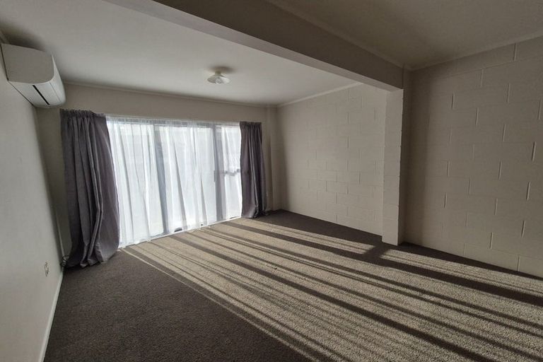 Photo of property in 14/19a Gray Avenue, Mangere East, Auckland, 2024