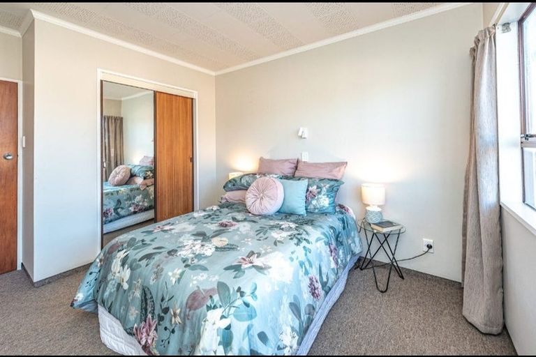 Photo of property in 3 Queen Street, Aramoho, Whanganui, 4500