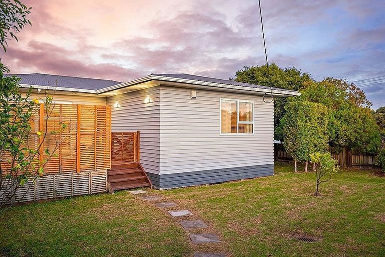 Photo of property in 699 Te Atatu Road, Te Atatu Peninsula, Auckland, 0610