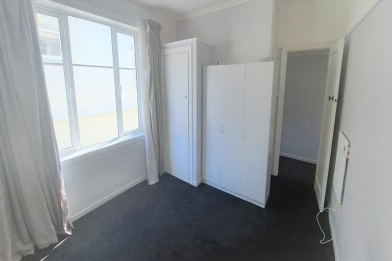 Photo of property in 34f5 Hawkestone Street, Thorndon, Wellington, 6011