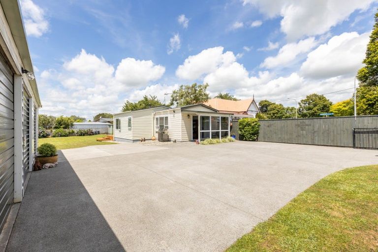 Photo of property in 1279 Egmont Road, Egmont Village, New Plymouth, 4372
